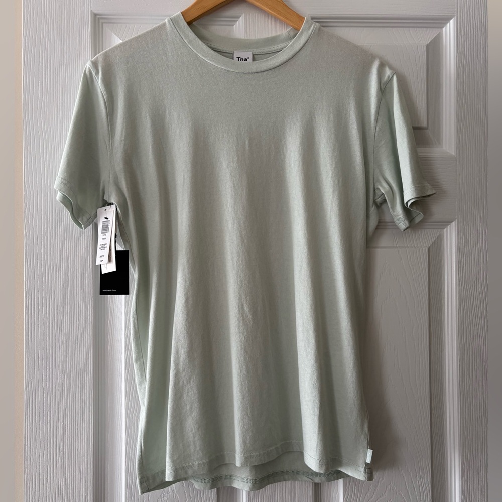 Aritzia Short Sleeve T-Shirt